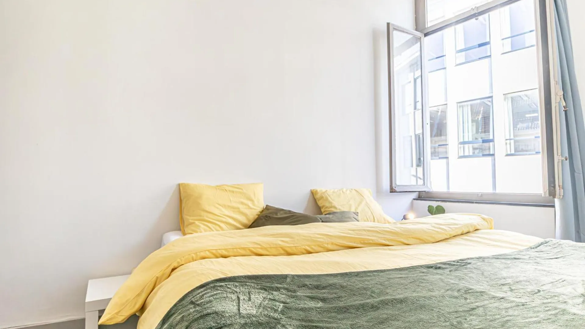 Apartment Modern Connected 6 Studios In The Heart Of Ghent