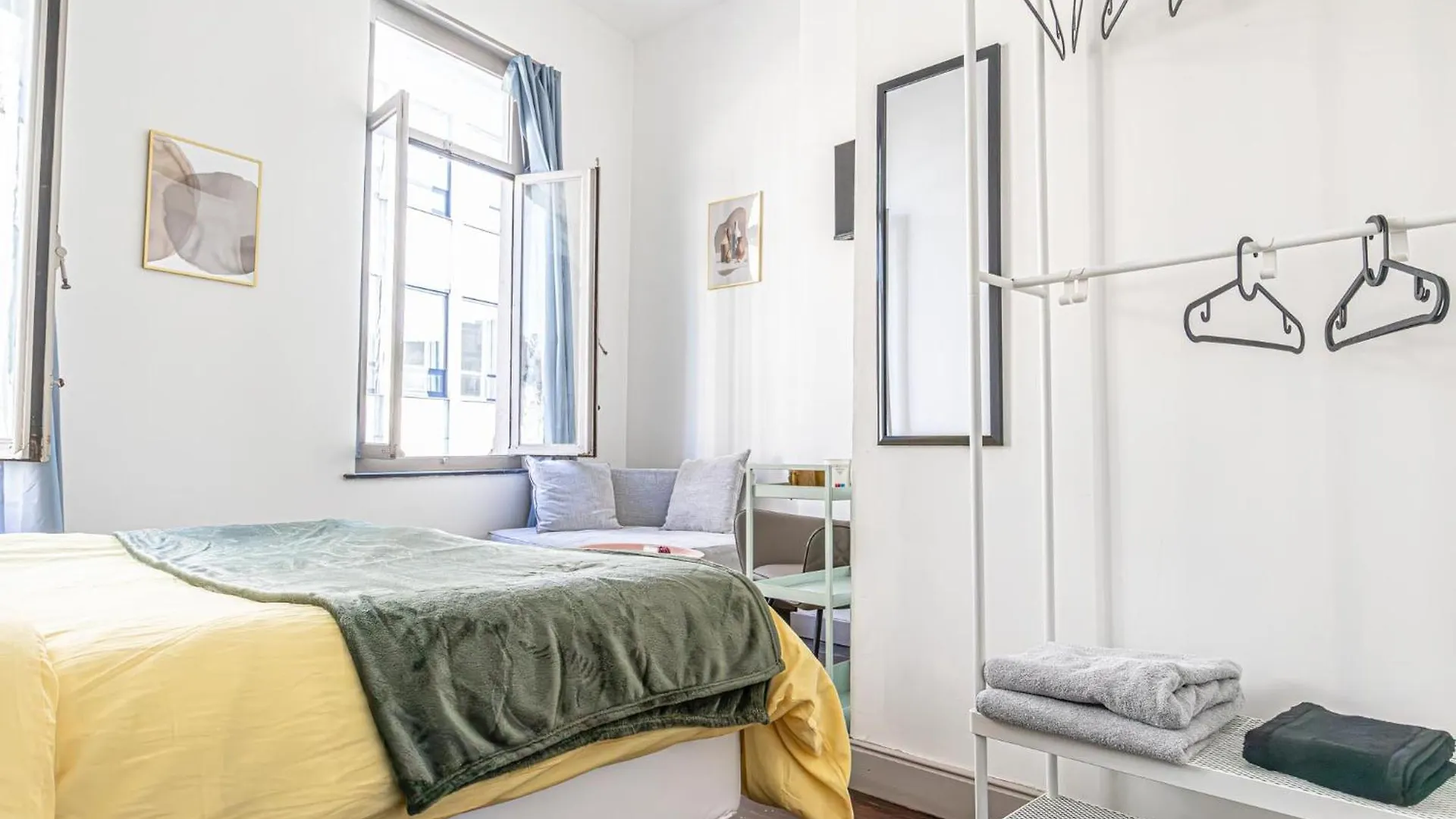Modern Connected 6 Studios In The Heart Of Ghent Belgium