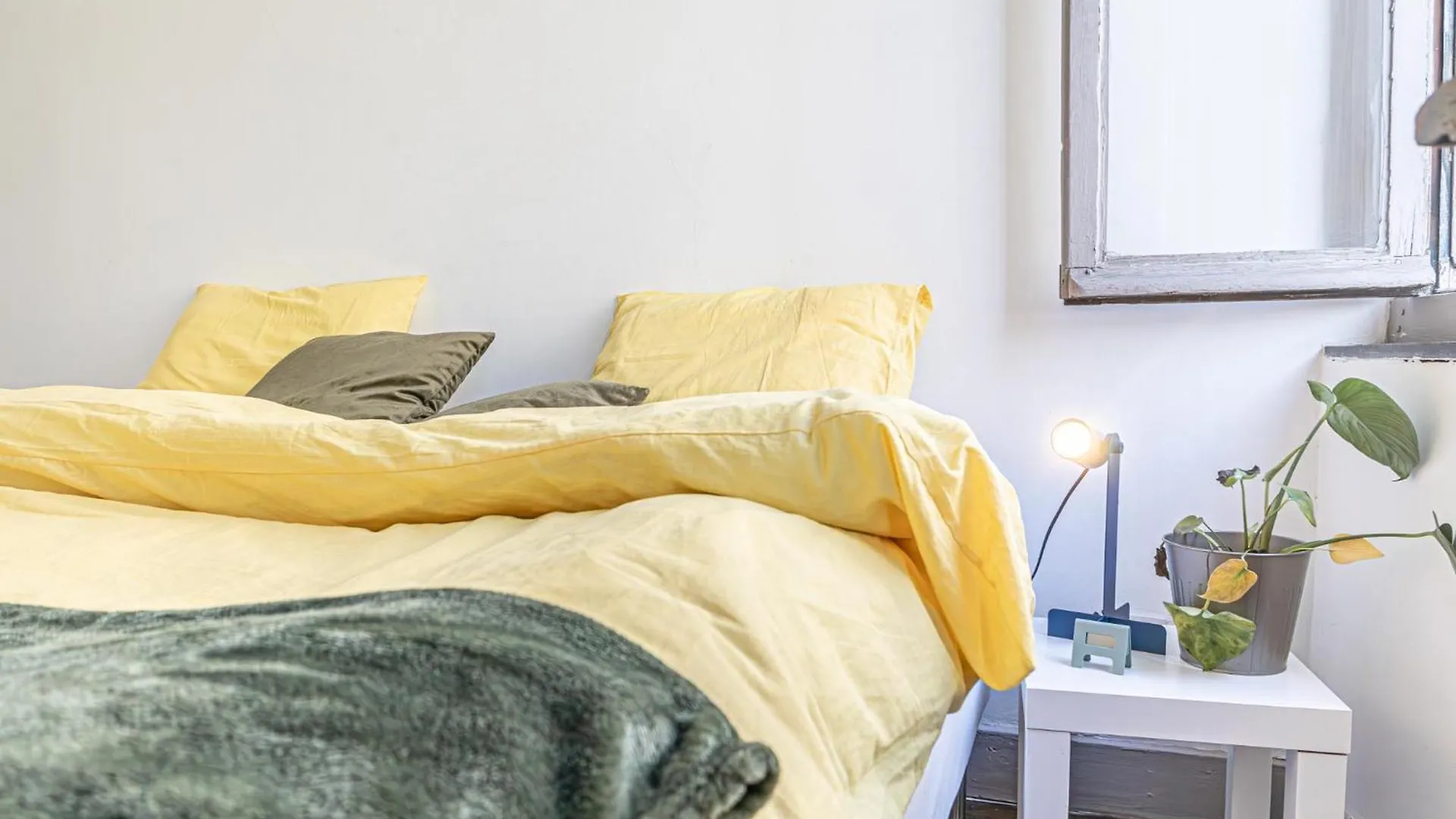 Modern Connected 6 Studios In The Heart Of Ghent Apartment