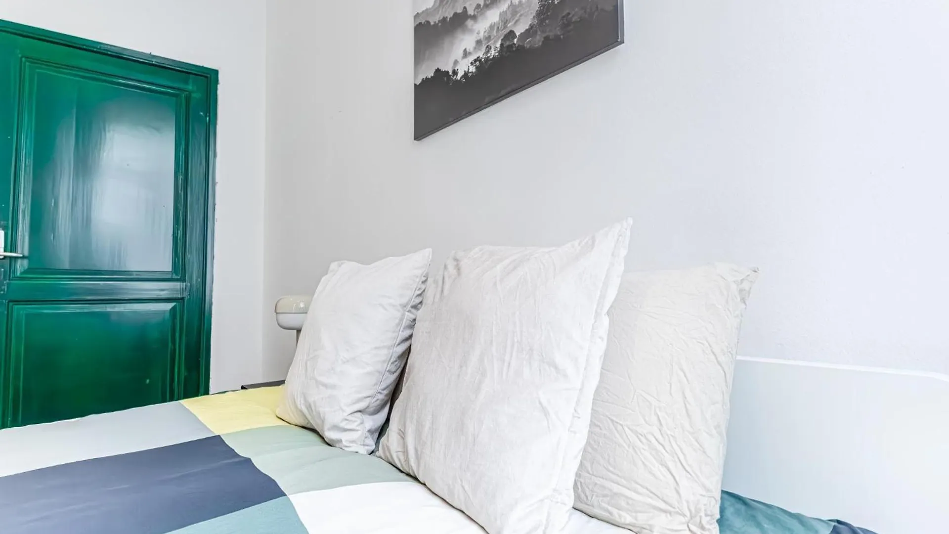 Modern Connected 6 Studios In The Heart Of Ghent Belgium